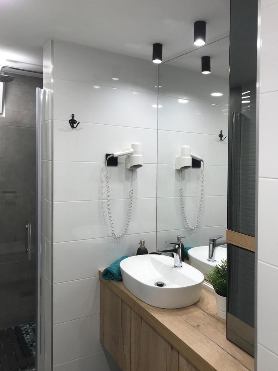 Studio Apartments Lace 诺瓦利娅 外观 照片