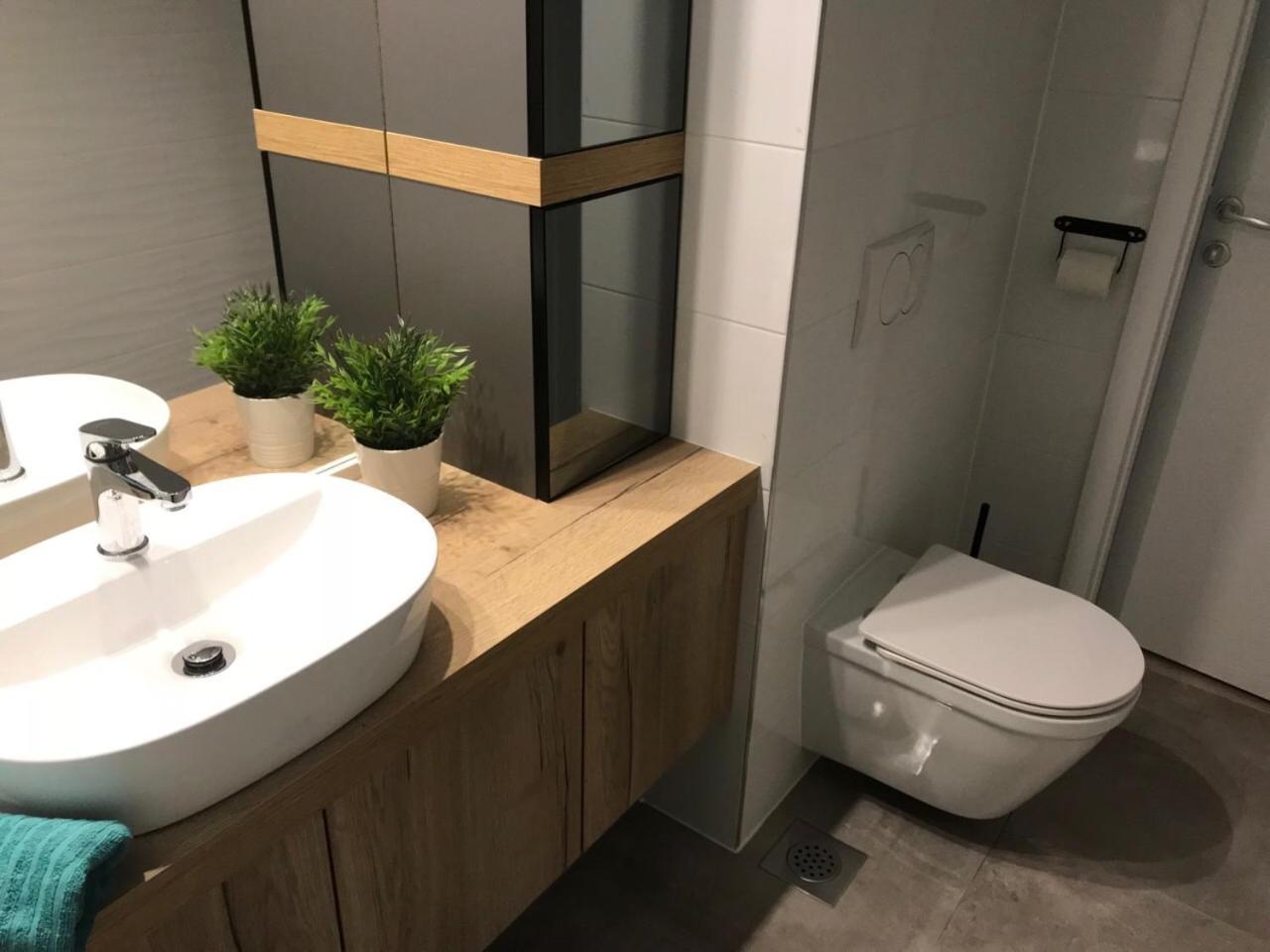 Studio Apartments Lace 诺瓦利娅 外观 照片
