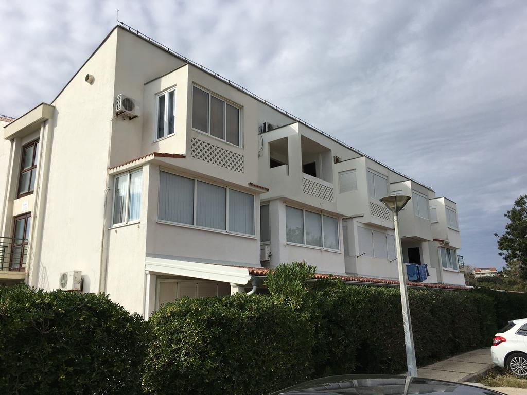 Studio Apartments Lace 诺瓦利娅 外观 照片
