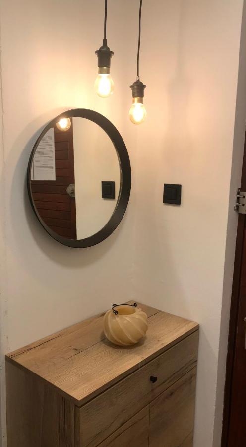 Studio Apartments Lace 诺瓦利娅 外观 照片